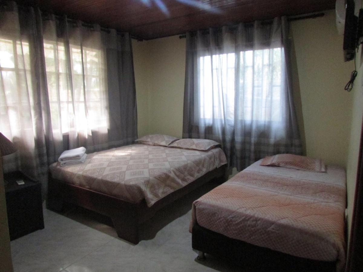 Posada Hostal Miss Marlly San Andrés Dış mekan fotoğraf