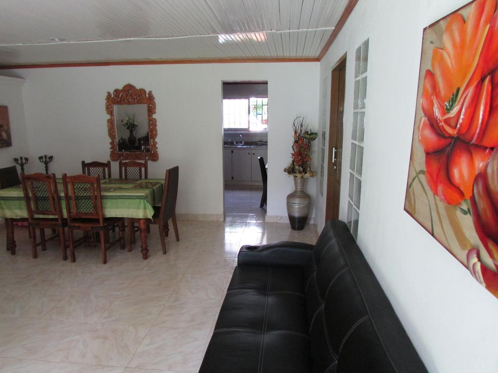 Posada Hostal Miss Marlly San Andrés Dış mekan fotoğraf