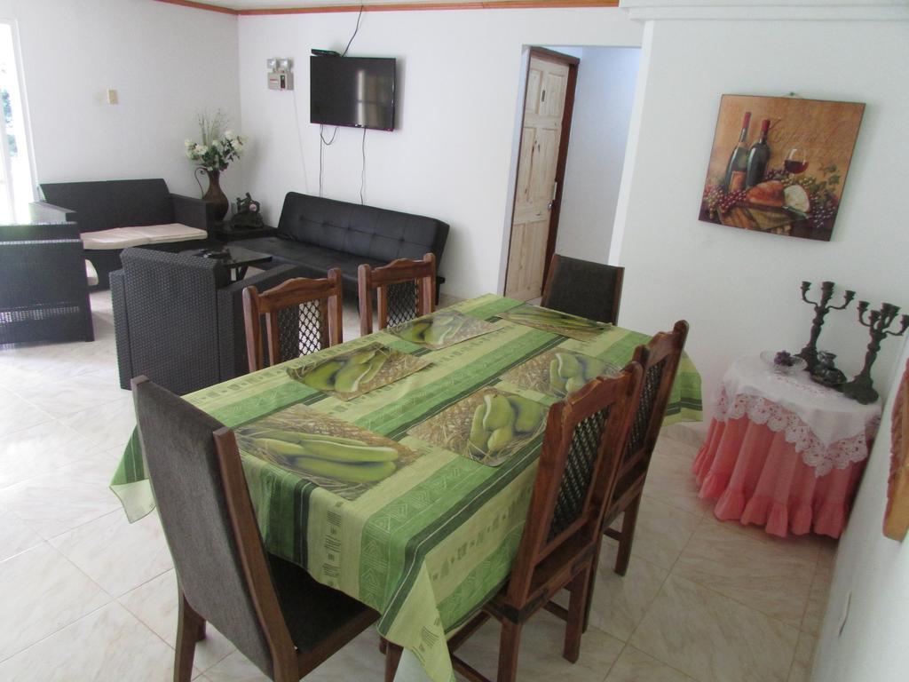 Posada Hostal Miss Marlly San Andrés Dış mekan fotoğraf
